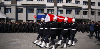İstanbul'da trafik kazasında şehit olan polis Mustafa Aydın son yolculuğuna uğurlandı