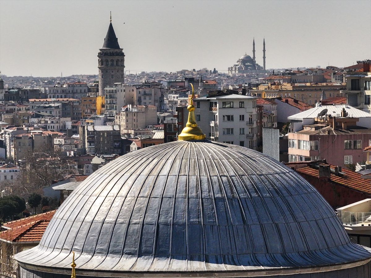İSTANBUL'UN SELATİN CAMİLERİ - Bir semte adını veren eser: Cihangir Camisi