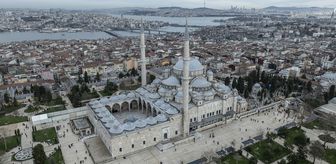 İSTANBUL'UN SELATİN CAMİLERİ - İstanbul'un ilk büyük selatin camisi 'Fatih Camisi'