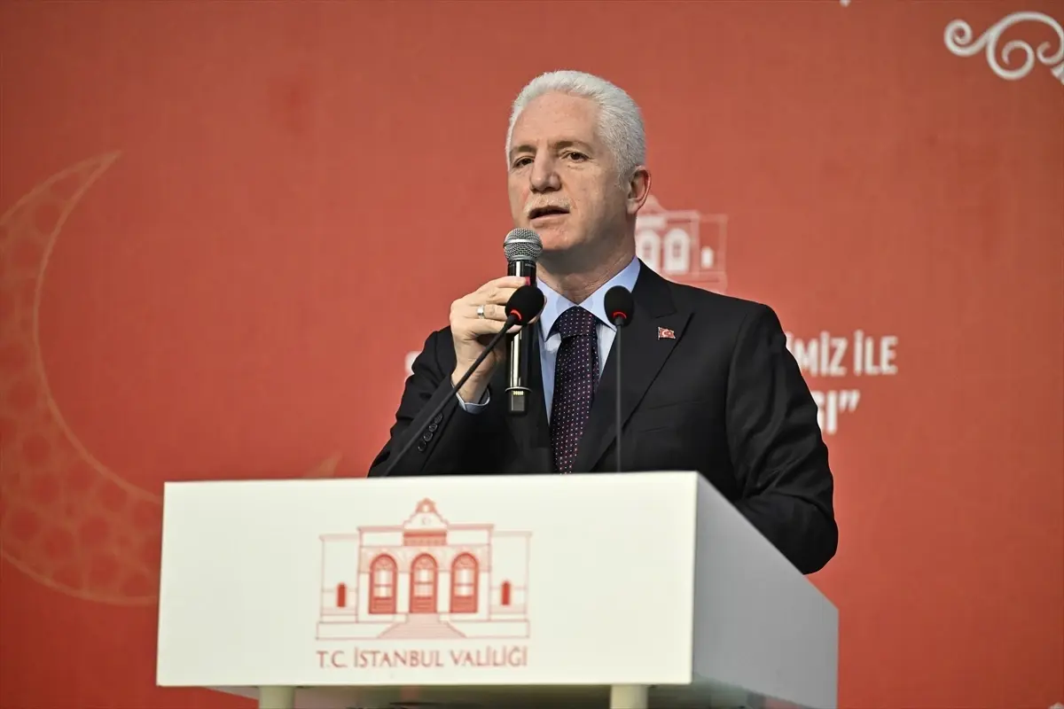 İstanbul Valisi Gül, şehit aileleri ve gazilerle iftar yaptı