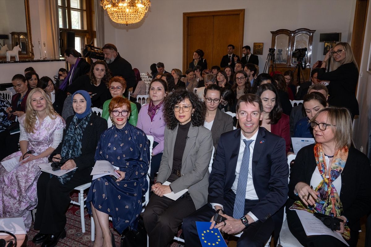 İsveç'in Ankara Büyükelçiliği ile AB Türkiye Delegasyonu, "8 Mart Dünya Kadınlar Günü" dolayısıyla panel d...