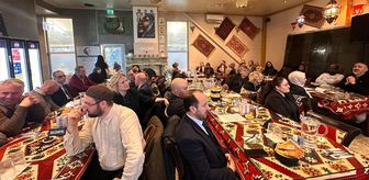 İsveç'te farklı inanç gruplarının temsilcileri iftarda buluştu