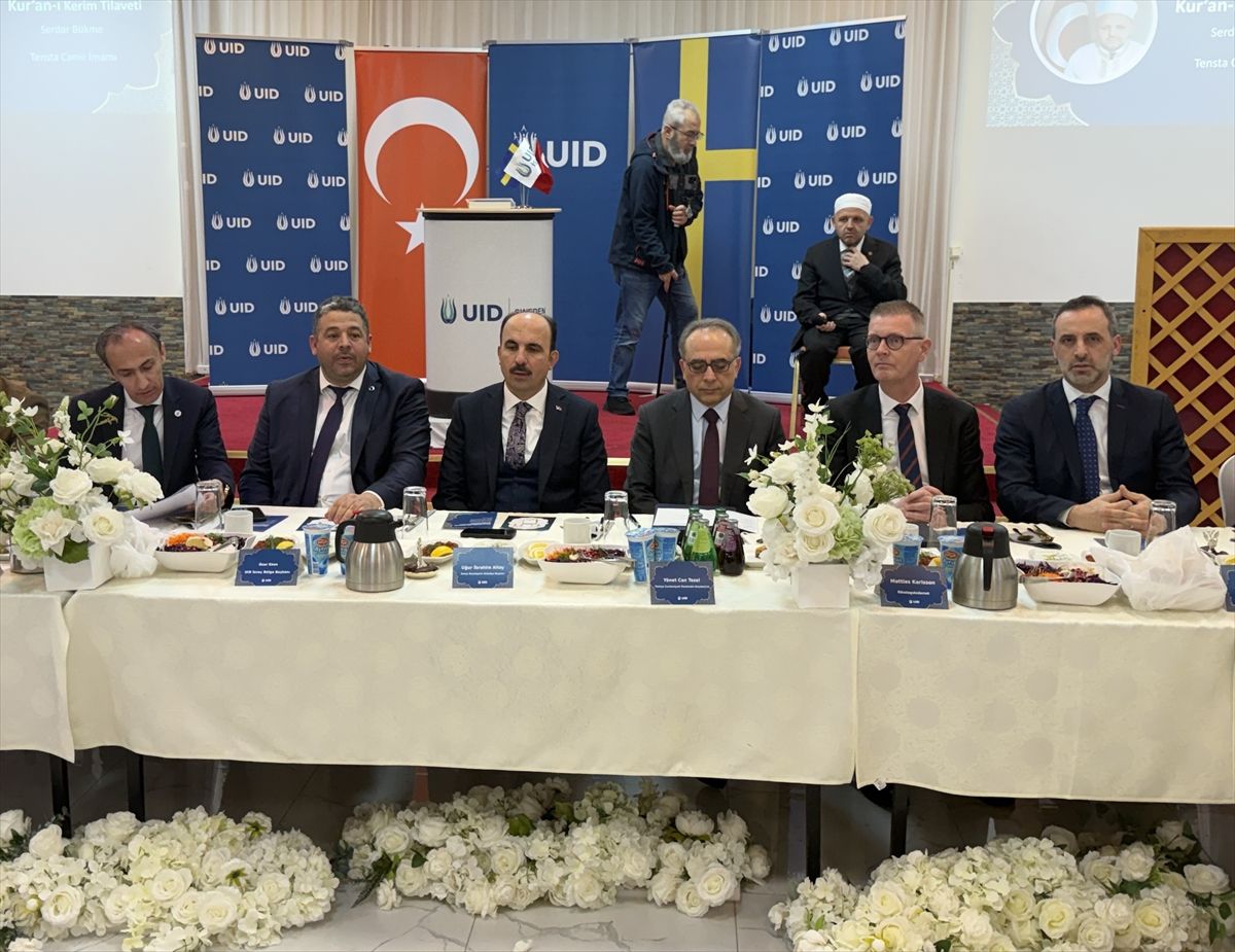 İsveç'te Uluslararası Demokratlar Birliği iftar programı düzenledi