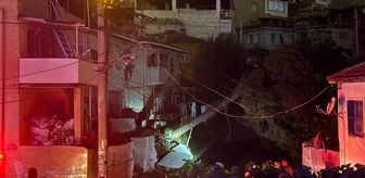 İzmir'de elektrik tellerinin üzerine devrilen ağacın neden olduğu yangın söndürüldü