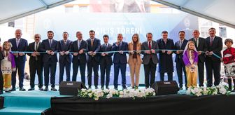 İzmir'de yapımı tamamlanan 20 okulun açılışı gerçekleştirildi