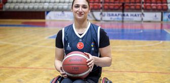 İzmirli kadın sporcu, sakatlık sonrası tekerlekli sandalyeyle spora döndü