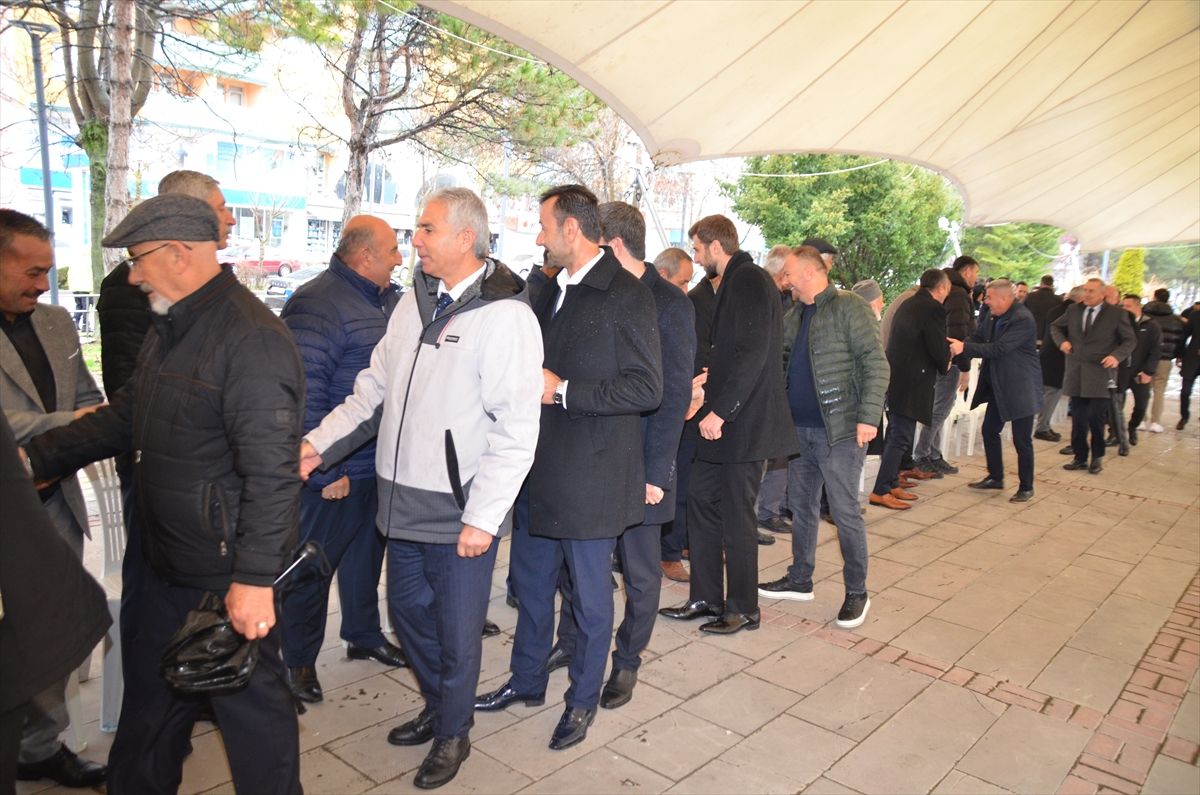 Kahramankazan'da bayramlaşma töreni düzenlendi