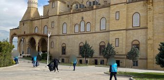Kahramanmaraş'ta yükümlüler camilerde temizlik yaptı