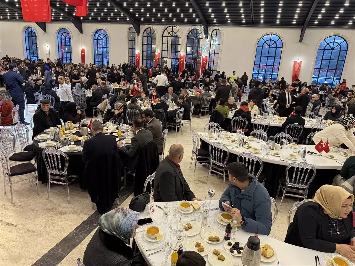 Kahramanmaraş ve Kilis'te ilk iftar şehit yakınları ve gazilerle yapıldı