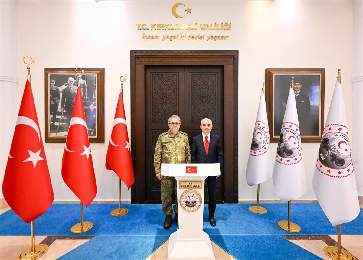 Kara Kuvvetleri Komutanı Orgeneral Tokel, Kırklareli Valisi Turan'ı ziyaret etti