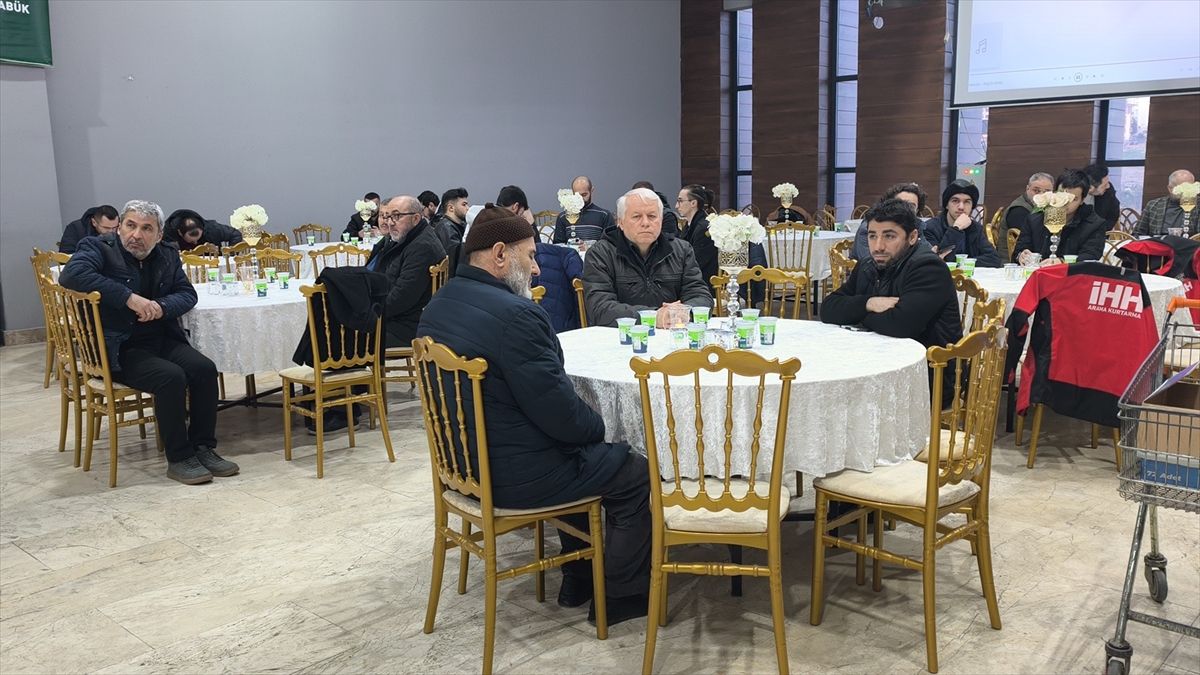 Karabük İHH iftar programı düzenledi