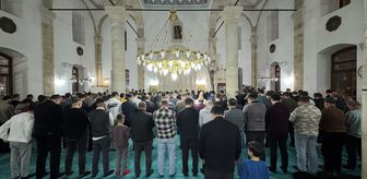 Karadeniz'de ilk teravih namazı kılındı