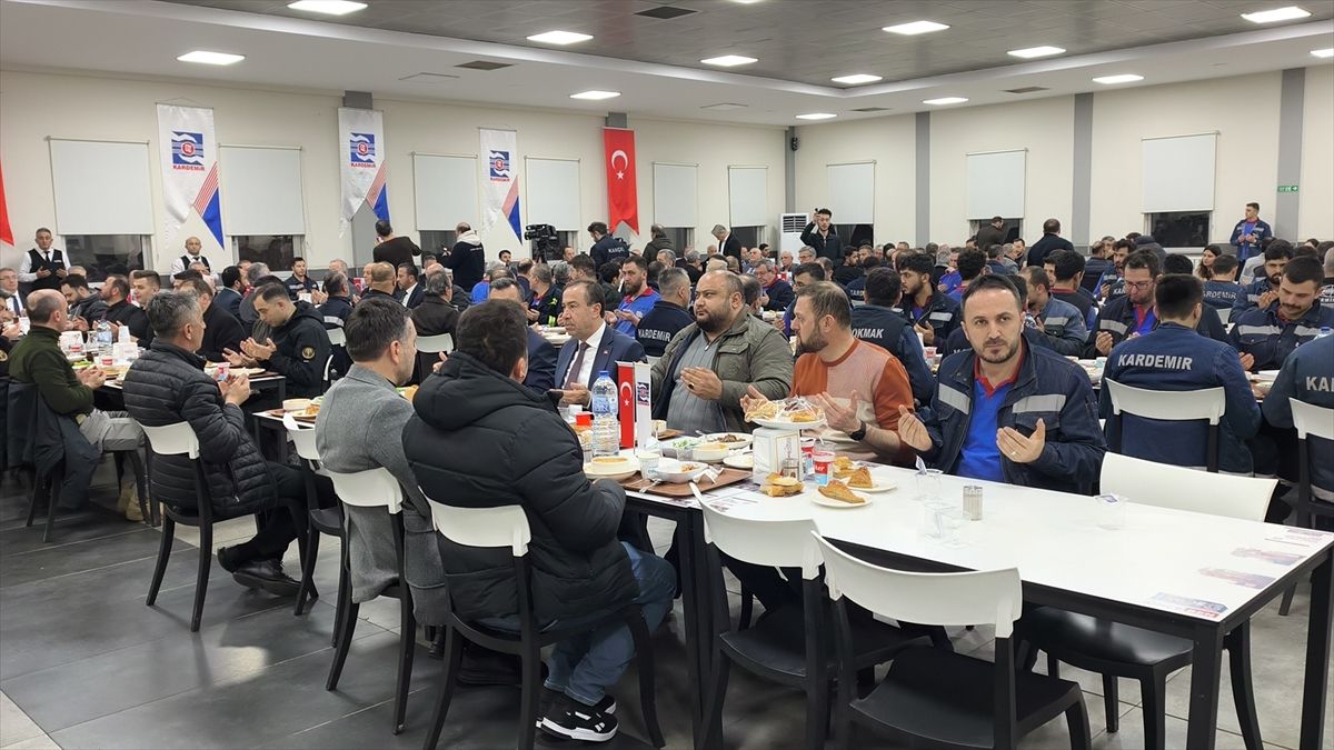 KARDEMİR'de iftar programı düzenlendi