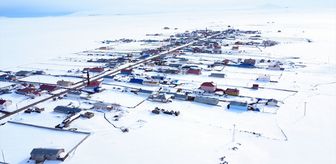 Kars'ta karla beyaza bürünen köyler dronla görüntülendi