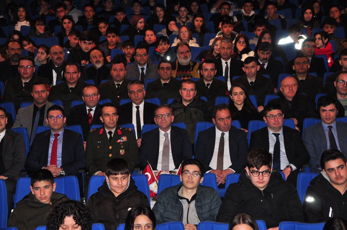 Kars ve Ardahan'da İstiklal Marşı'nın Kabulü ve Mehmet Akif Ersoy'u Anma Günü kutlandı