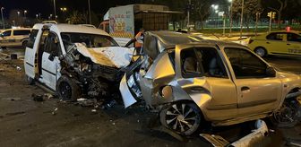 Kartal'da park halindeki otomobile çarpan araçtaki 4 kişi yaralandı