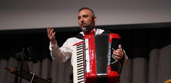 Kaşıkçı'dan Isparta'daki festivalde 'Kadın ve Göç' temalı müzikli söyleşi