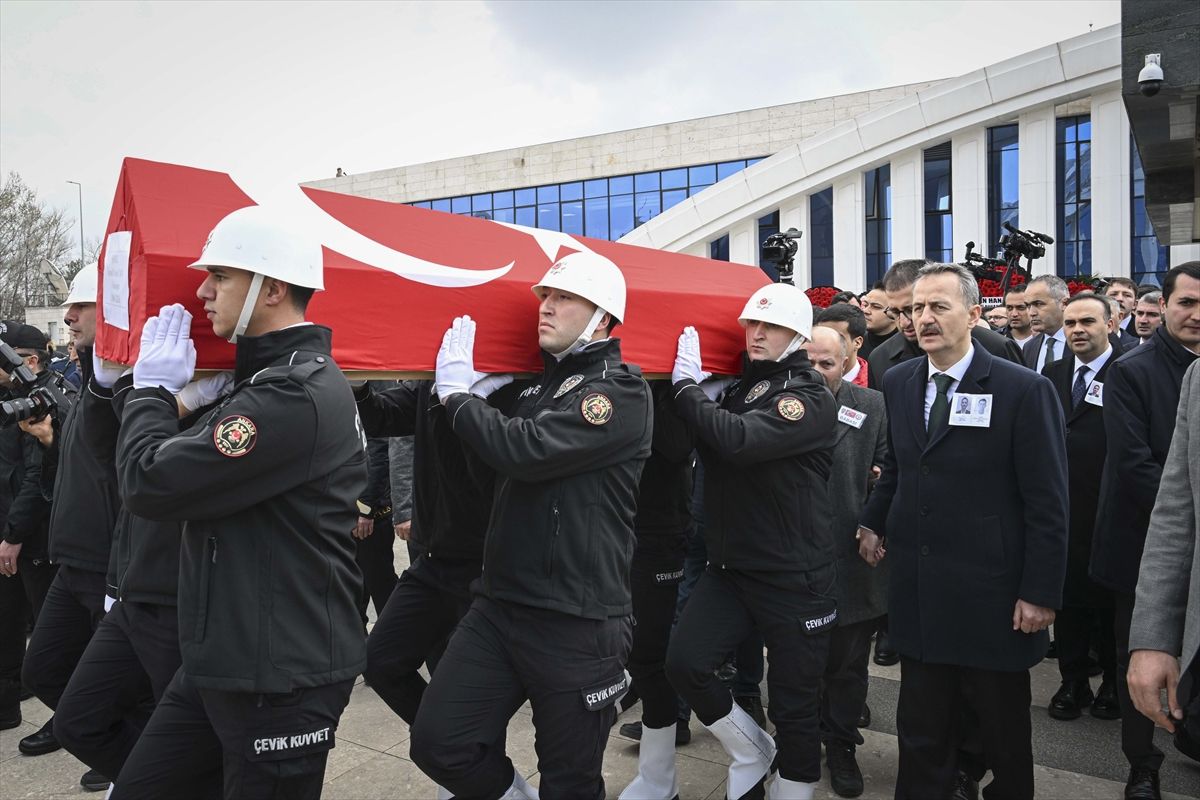 Katar'da Şehit Düşen ASELSAN Teknisyenleri Son Yolculuklarına Uğurlandı