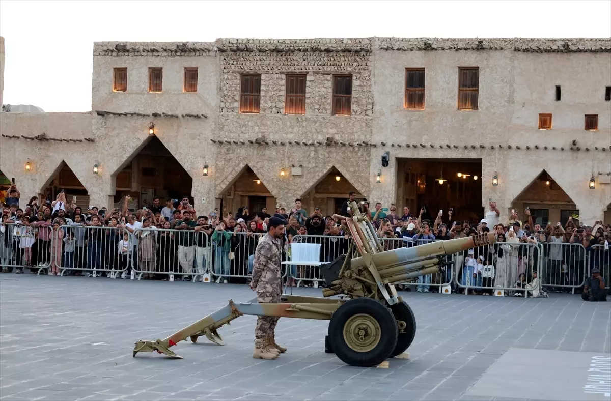 Katar'daki tarihi ve kültürel mekanlarda iftar vakti top atışı gerçekleştiriliyor