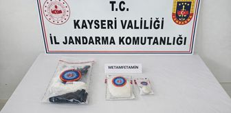 Kayseri'de jandarma 1 kilo 7 gram uyuşturucu ele geçirdi