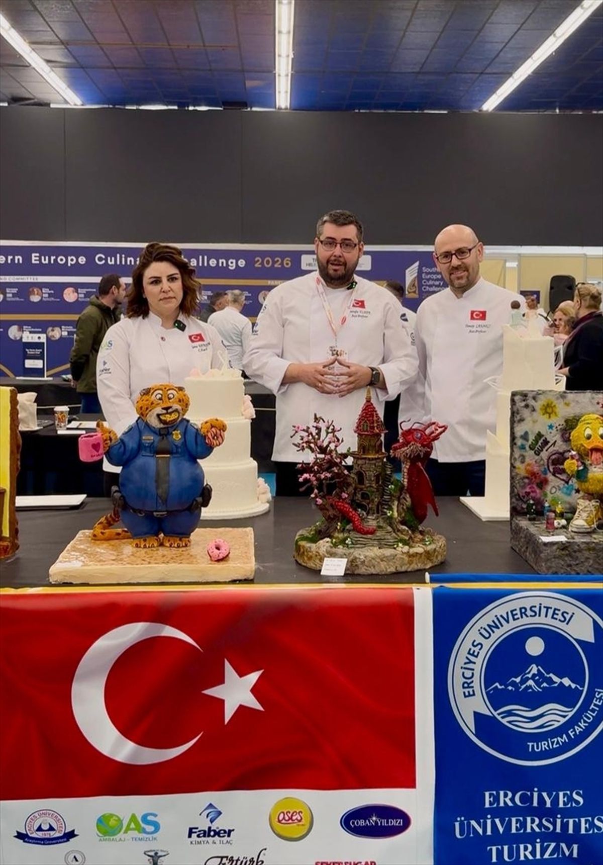 Kayseri'de pastane işletmecisi Yunanistan'daki aşçılık yarışmasında birinci oldu