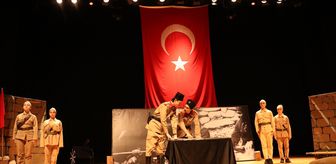 Kayseri'de 'Son Nefes Çanakkale' tiyatro oyunu öğrenciler tarafından sahnelendi