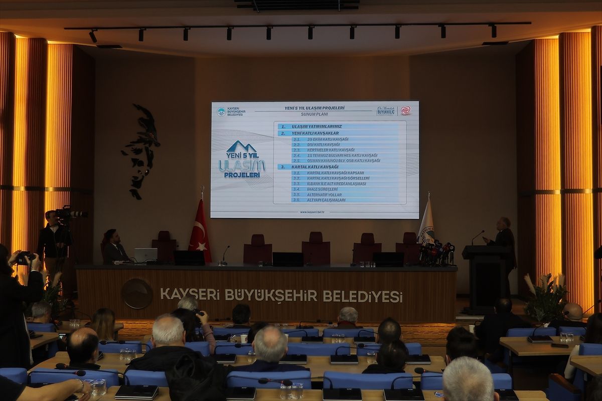 Kayseri'de ulaşıma 2,4 milyar liralık yatırım