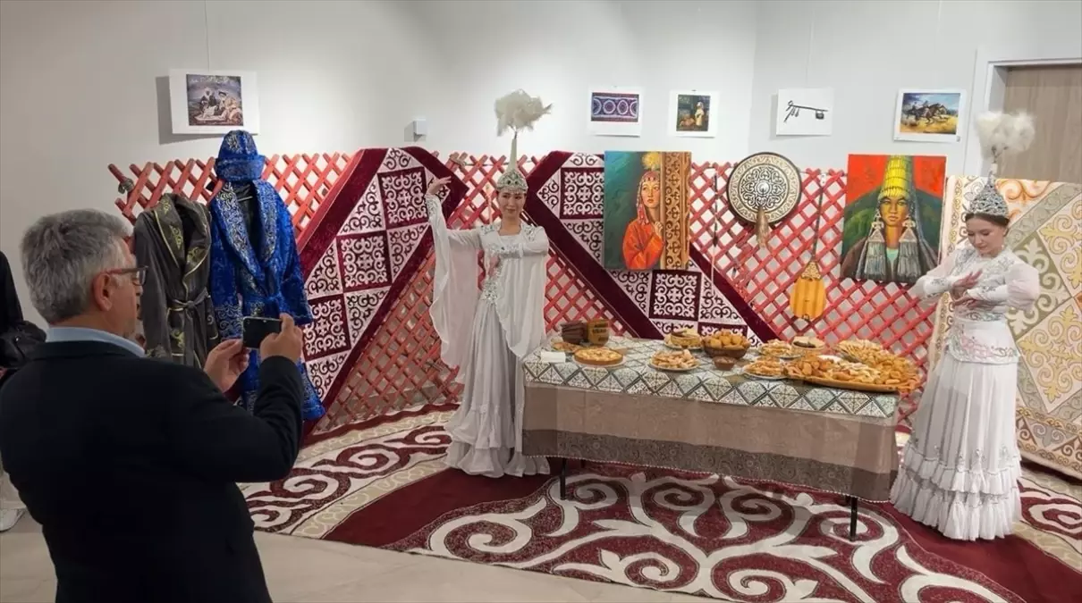 Kazak Sinema Günleri Antalya'da başladı