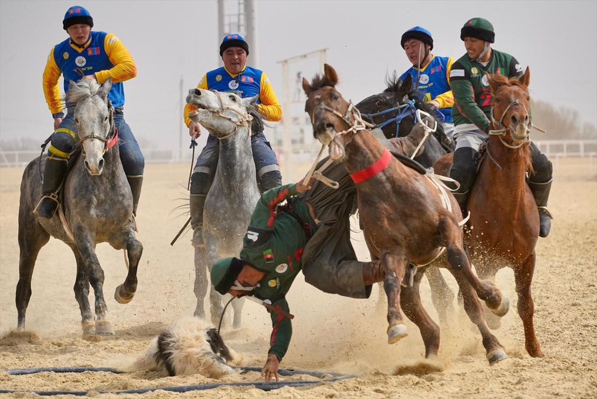 Kazakistan'da uluslararası Kökpar turnuvası düzenlendi