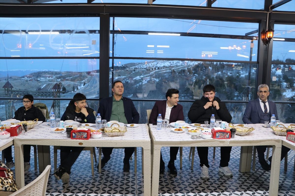 Keban'da iftar programı gerçekleştirildi