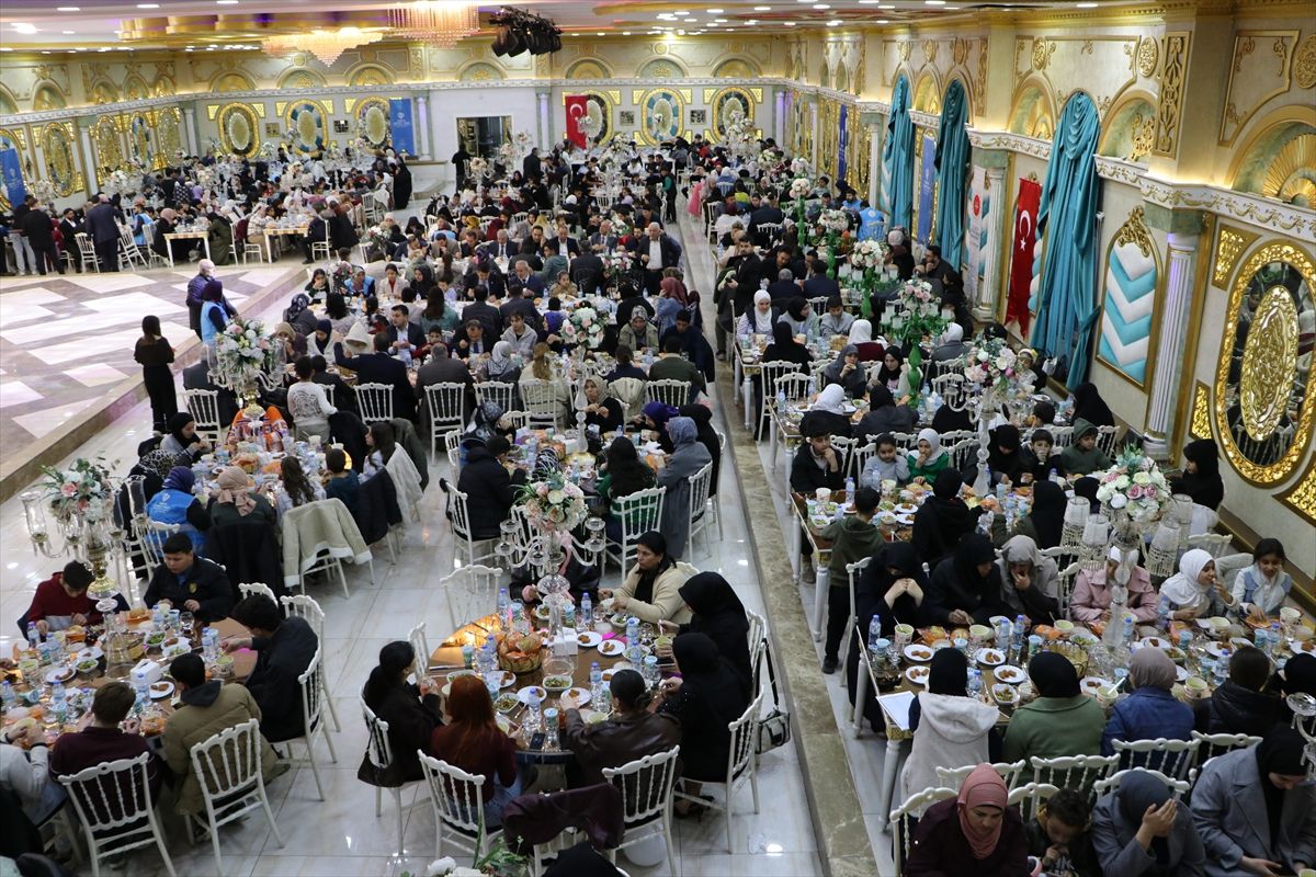 Kilis, Adıyaman ve Şanlıurfa'da yetim çocuklar iftar programında buluştu