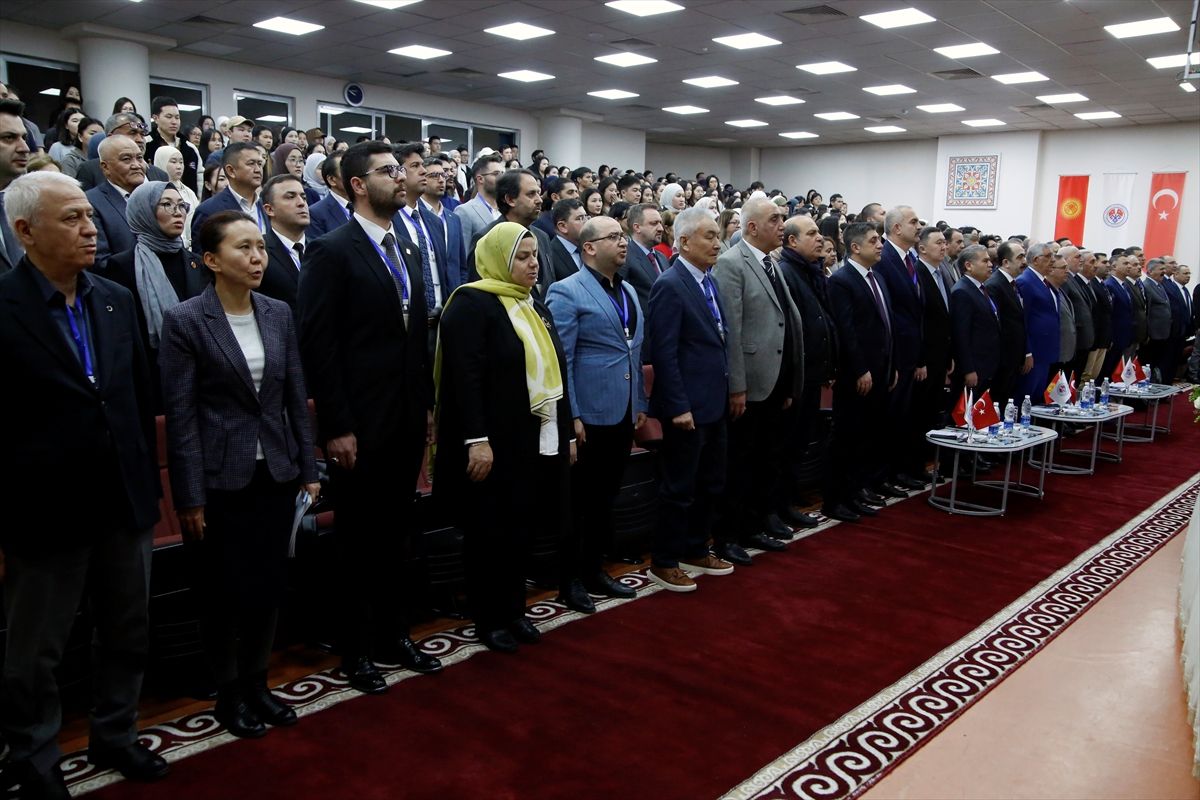Kırgızistan'da 'Avrasya Tarih, Dil ve Kültür Araştırmaları Sempozyumu' başladı