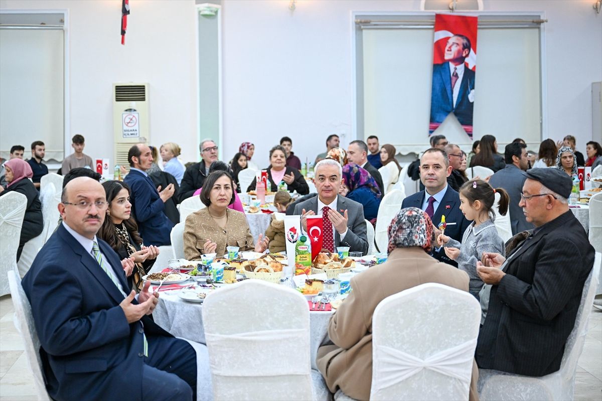 Kırklareli'nde şehit aileleri ve gaziler iftarda buluştu