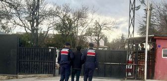 Kırşehir'de akrabasının kimliğiyle saklanan firari hükümlü yakalandı