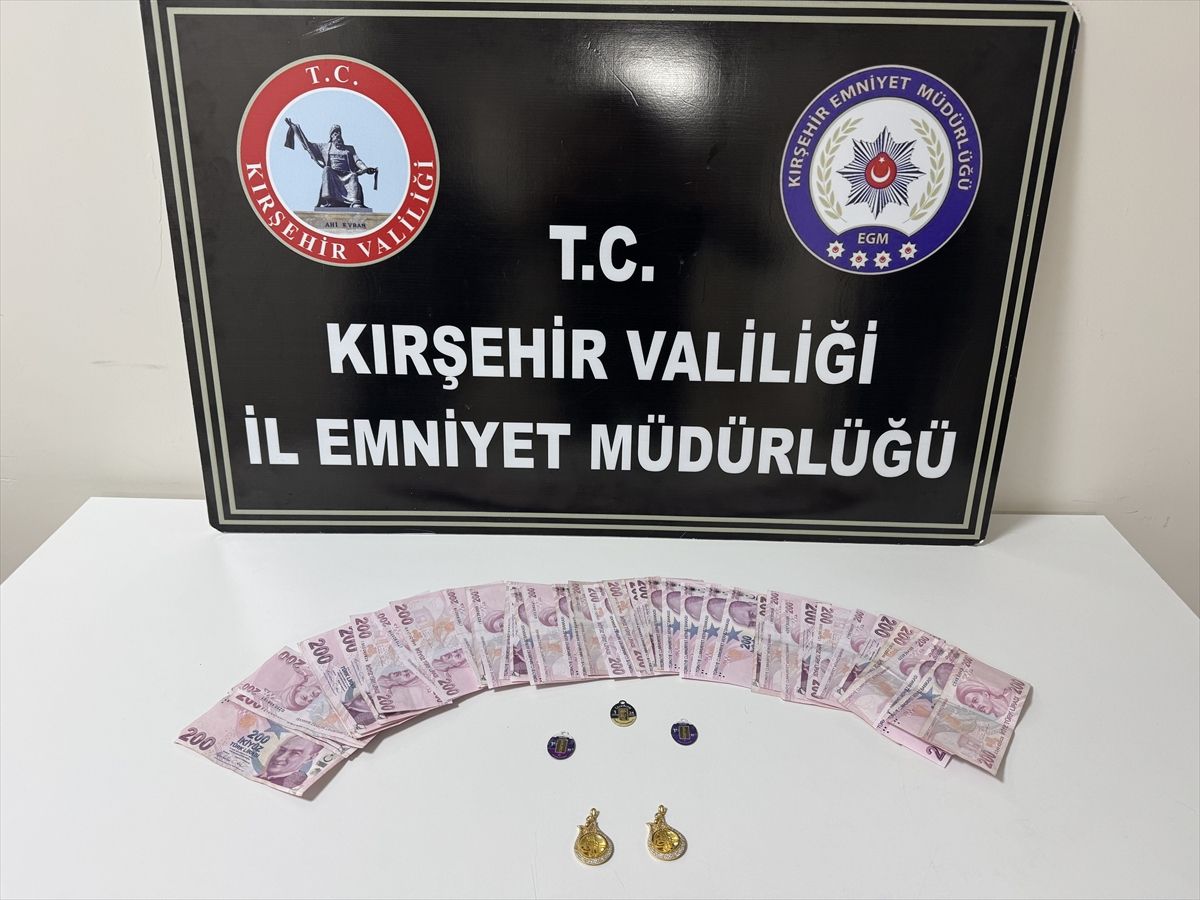 Kırşehir'de sahte altın satan zanlı tutuklandı