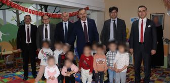 Kocaeli'de hükümlü annelerinin yanında barınan çocuklara bayram hediyeleri verildi