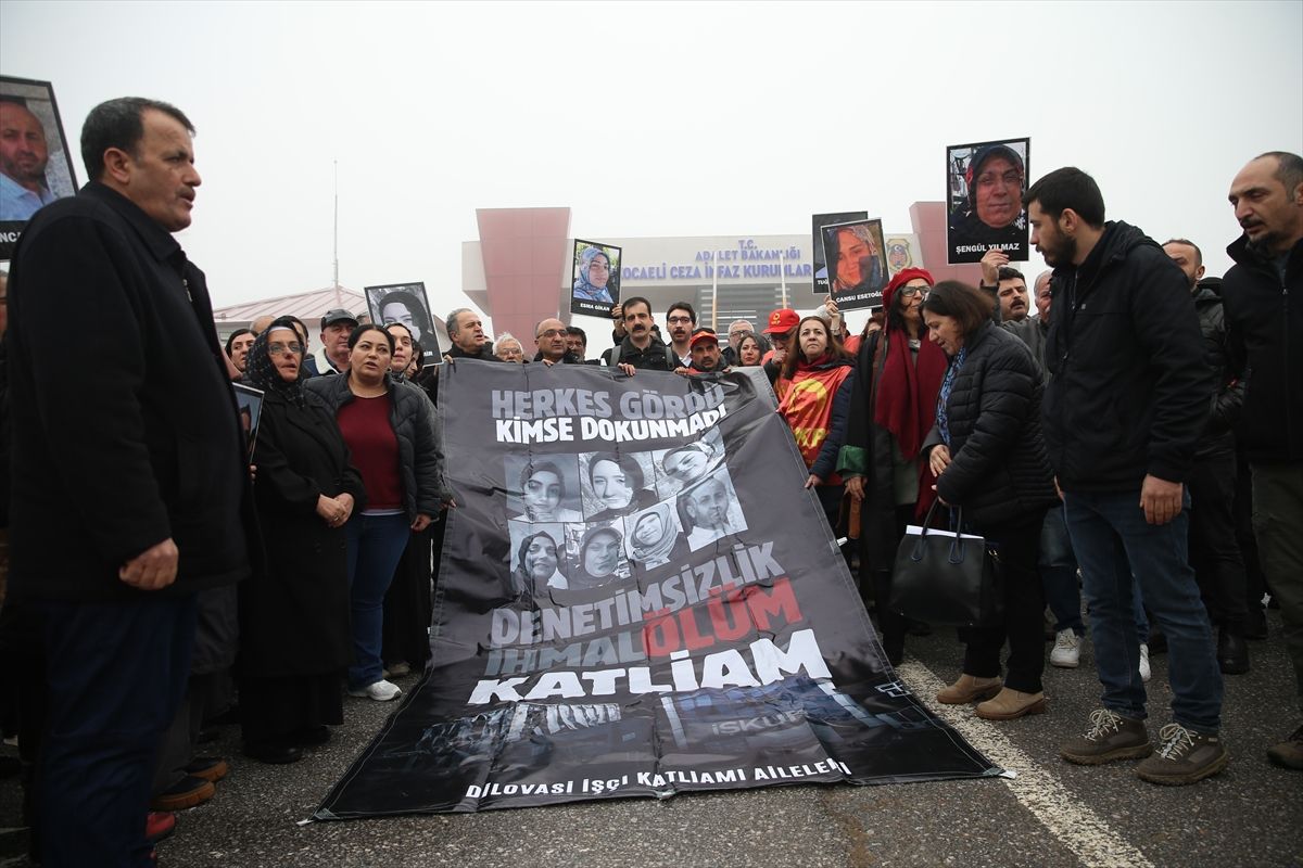 Kocaeli'deki fabrika yangınında ölenlerin yakınlarından 'adalet' talebi