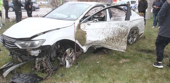 Konya'da devrilen otomobilin sürücüsü yaralandı