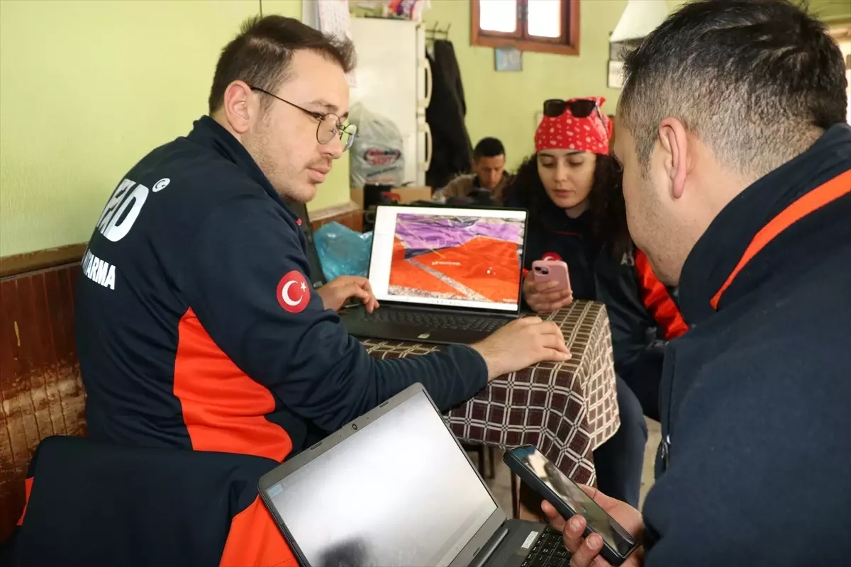 Konya'da kaybolan Alzheimer hastası yapay zeka destekli dronla aranıyor