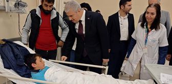 Konya'da öğrenci servisi ile belediye otobüsü çarpıştı, 26 kişi yaralandı