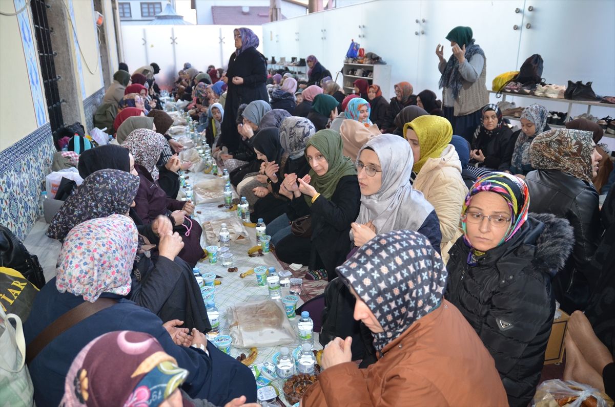 Konya'da 'Ümmet İftarı' düzenlendi