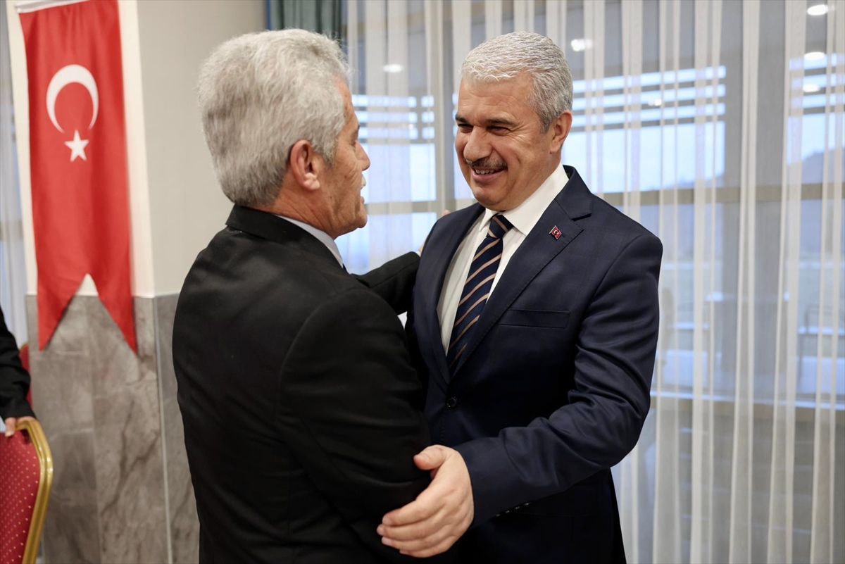 Konya Valisi Akın, huzurevi sakinleriyle iftarda buluştu