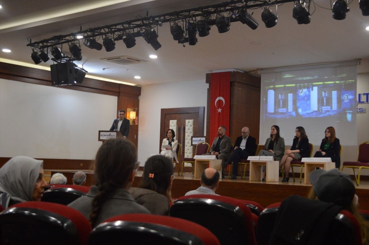 Konyaaltı'da bipolar bozukluğa farkındalık konferansı düzenlendi