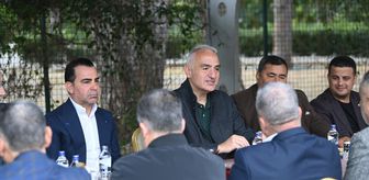 Kültür ve Turizm Bakanı Ersoy, Antalya Belek'te taksicilerle bayramlaştı