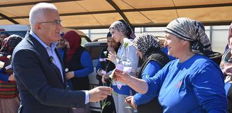 Kumluca Belediye Başkanı Avcıoğlu çalışan kadınları ziyaret etti