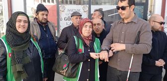 Kütahya'da görme engellilere konuşan saat desteği verildi