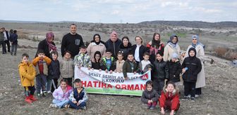 Kütahya'da öğrenciler 1000 fidanı toprakla buluşturdu