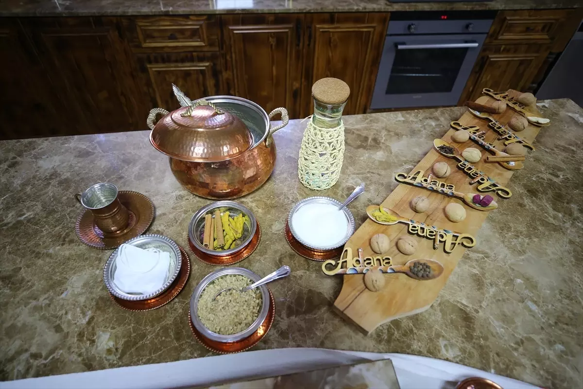 Adana'da Lohusa Şerbeti 'Kaynar' Gelecek Nesillere Aktarılıyor