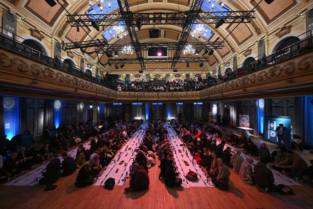 Londra'daki tarihi belediye binasında 'Türkiye' temalı iftar programı düzenlendi
