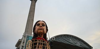 Londra'nın ünlü Trafalgar Meydanı'nda 2 bin kişilik iftar programı düzenlendi